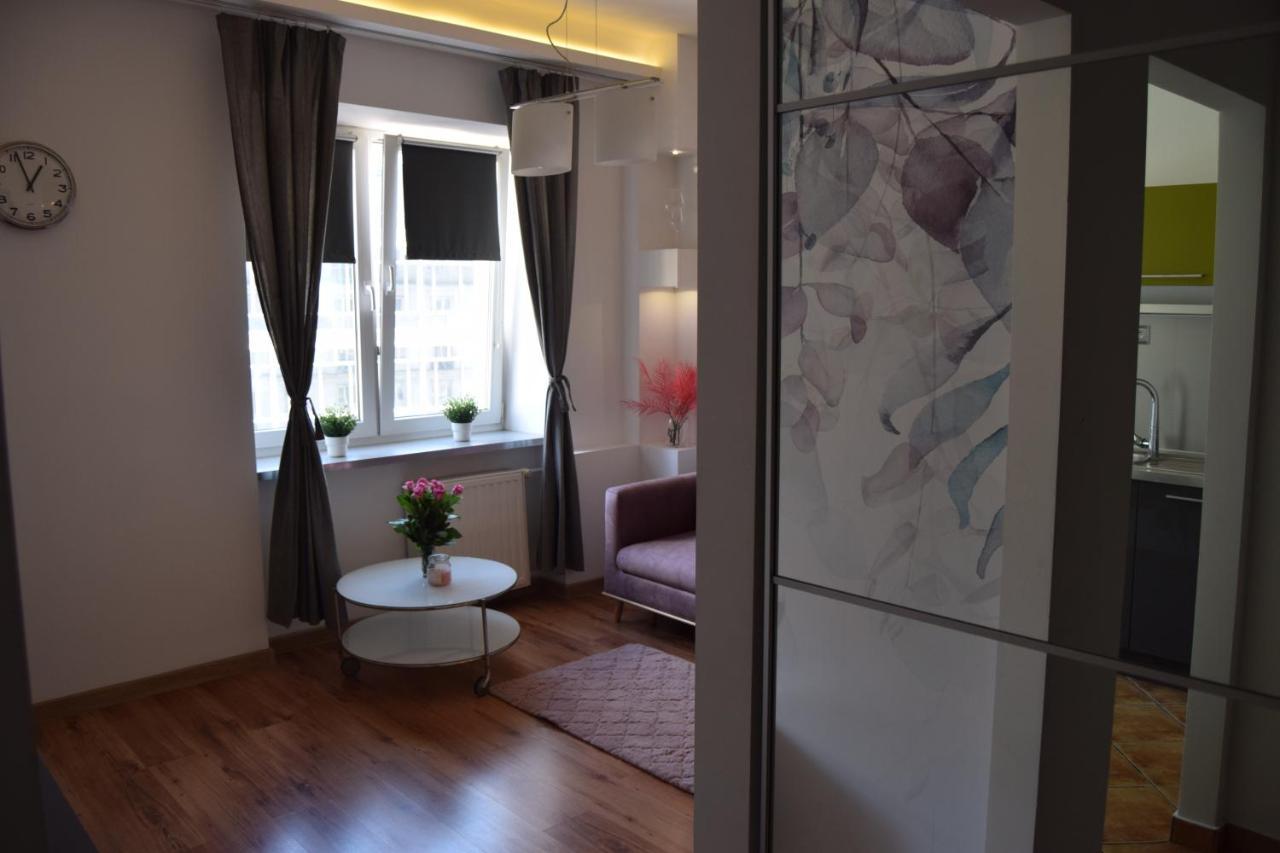 Be My Guest - Krucza Elegant Apartment - Rondo De Gaulle'A Center Of Warsaw Metro Wi-Fi Breakfast ภายนอก รูปภาพ
