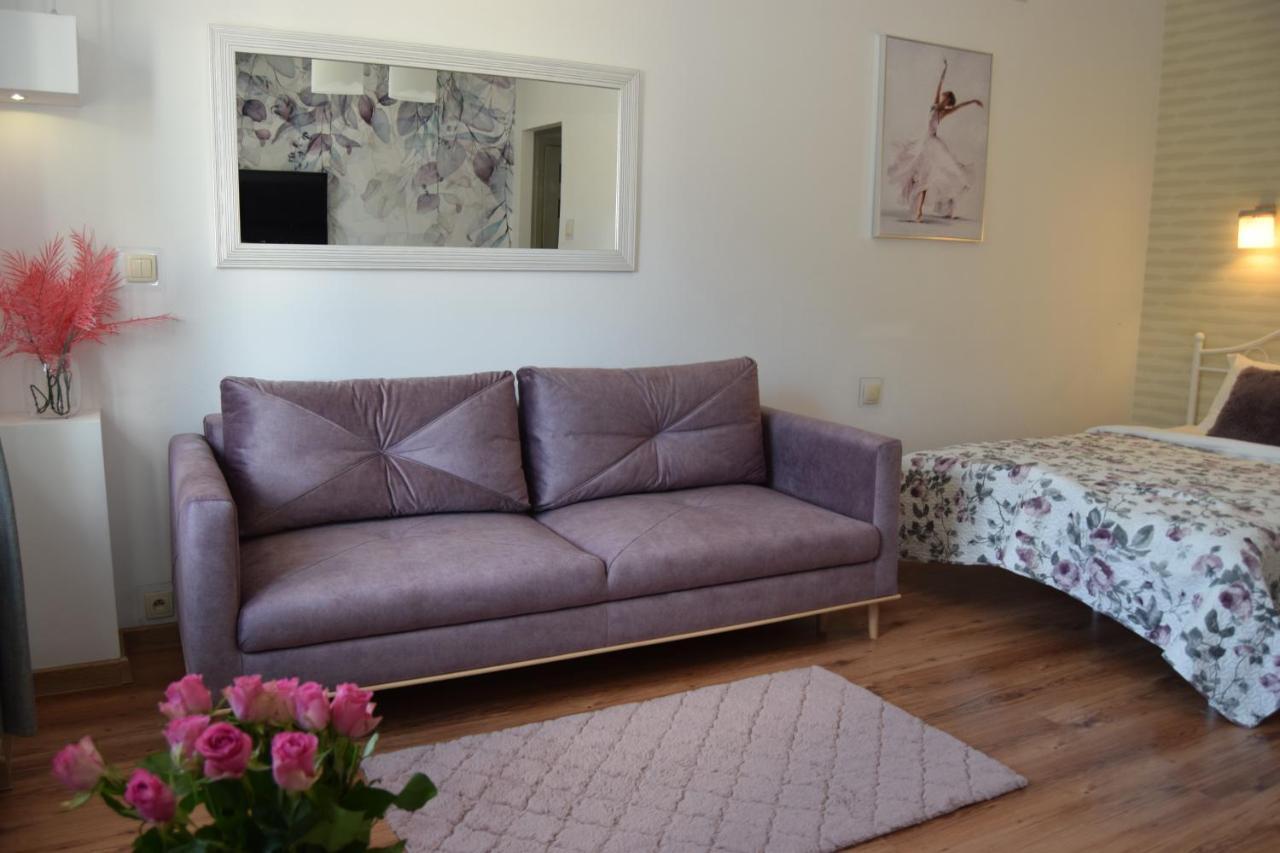 Be My Guest - Krucza Elegant Apartment - Rondo De Gaulle'A Center Of Warsaw Metro Wi-Fi Breakfast ภายนอก รูปภาพ